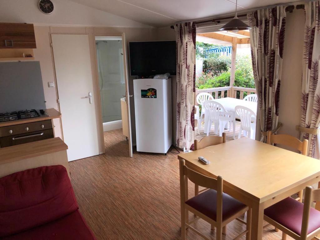 Mobil-Home Felix Ducournau Gastes Dış mekan fotoğraf